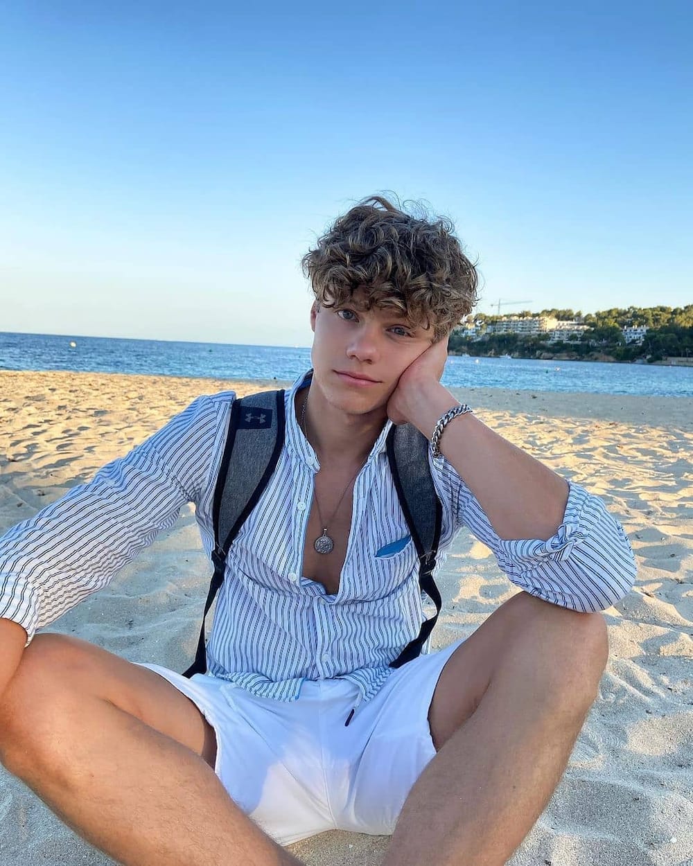 20 cool eBoy haircut ideas to try in 2022 to look great 20 cool eBoy haircut ideas to try in 2022 to look great