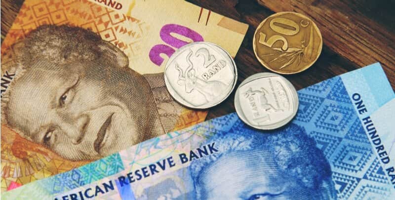 Where can I exchange foreign currency in South Africa