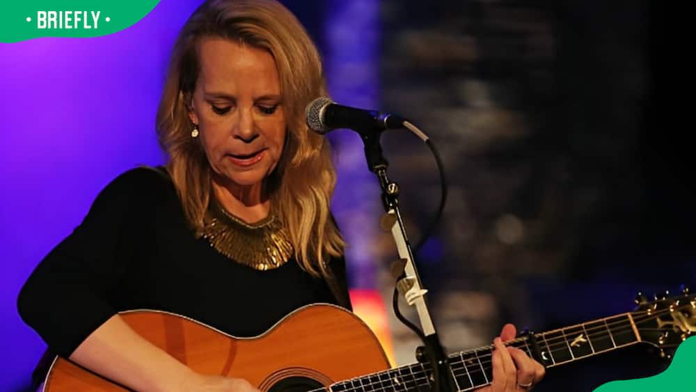 Mary Chapin Carpenter performs at City Winery