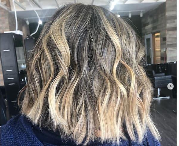 Pretty blonde balayage bob