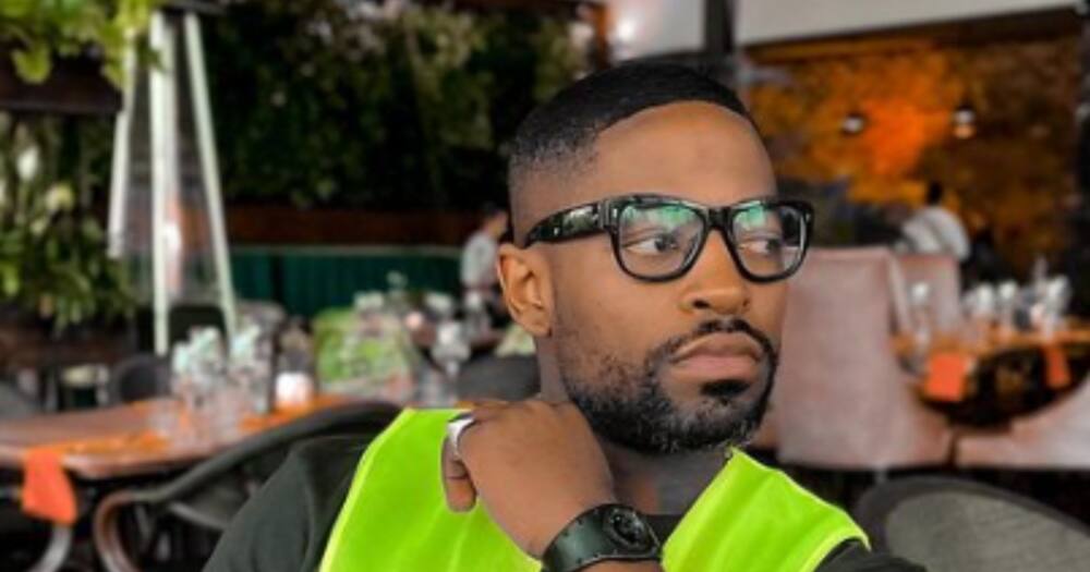 Prince Kaybee told his gay fan that he is straight