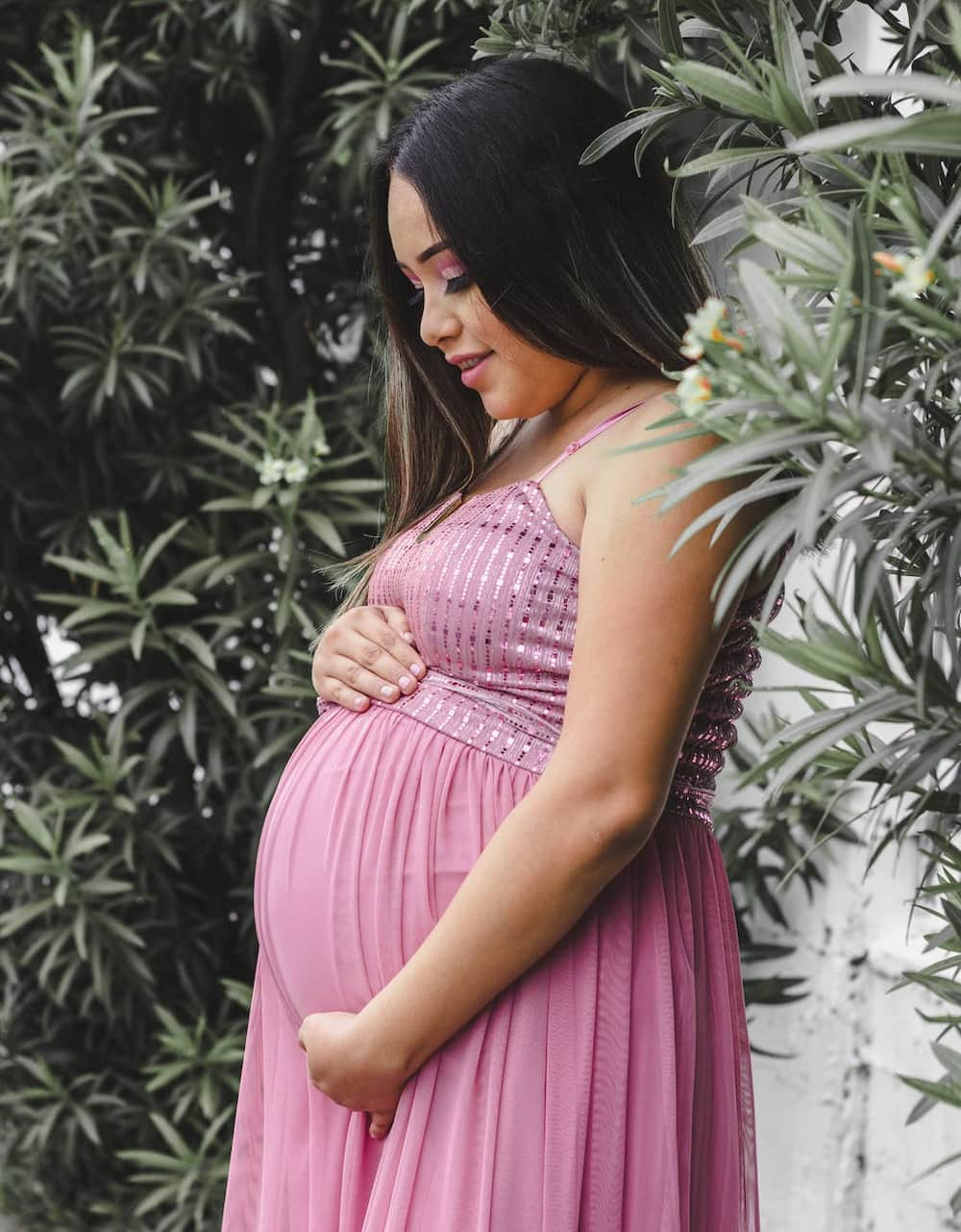 8 Best Maternity Wear & Nursing-Friendly Clothes in Singapore