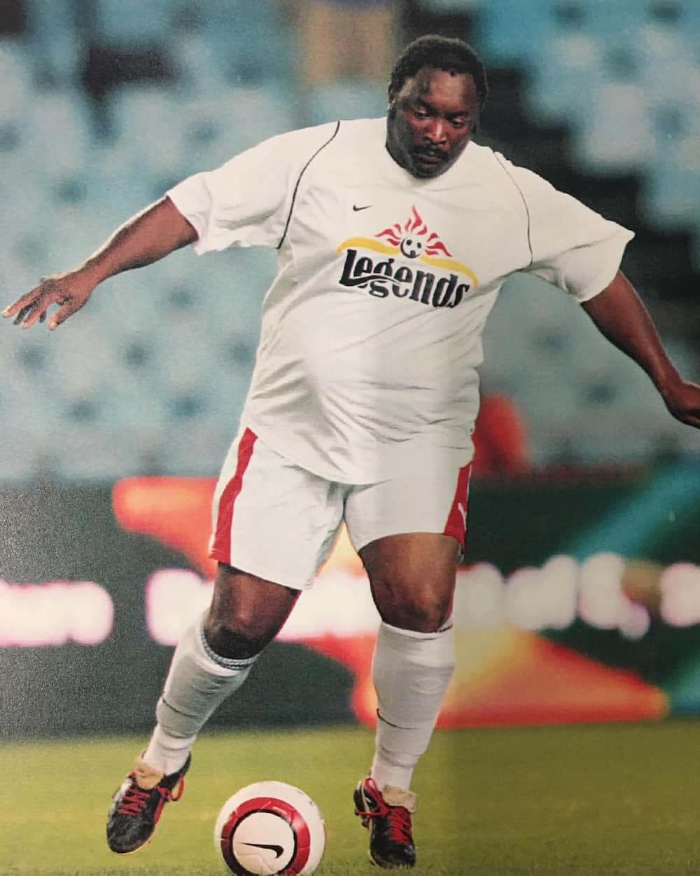 Jomo Cosmos : Jomo Sono Age Children Wife Siblings Kfc Business Goals ...