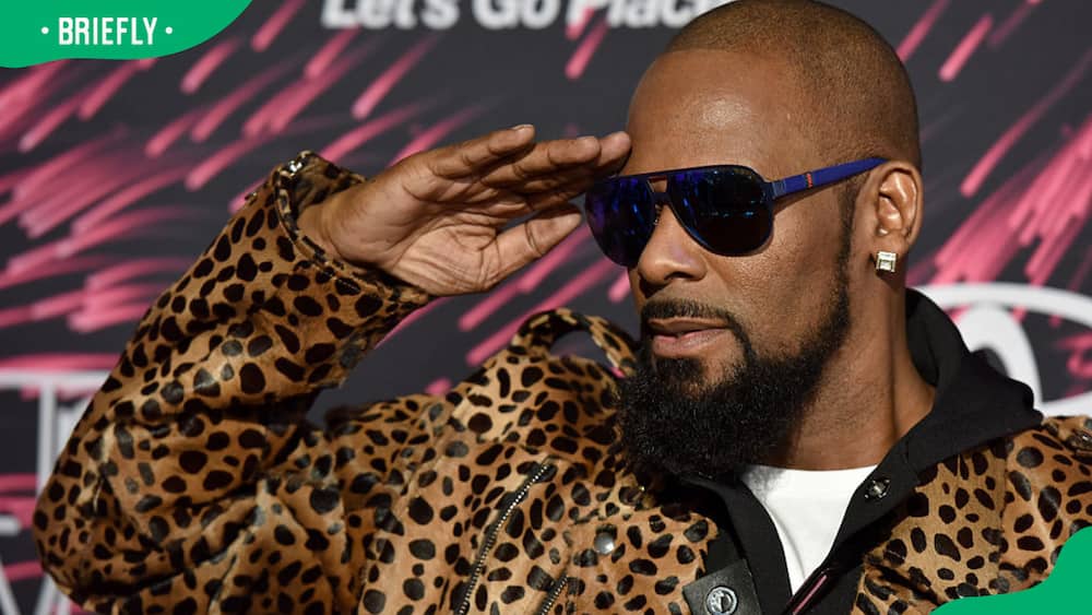 R. Kelly attending the Soul Train Music Awards