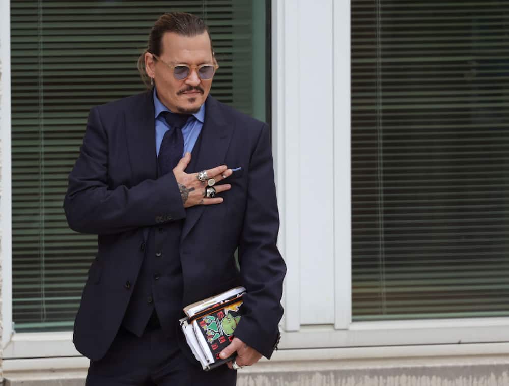 How much is Johnny Depp currently worth?