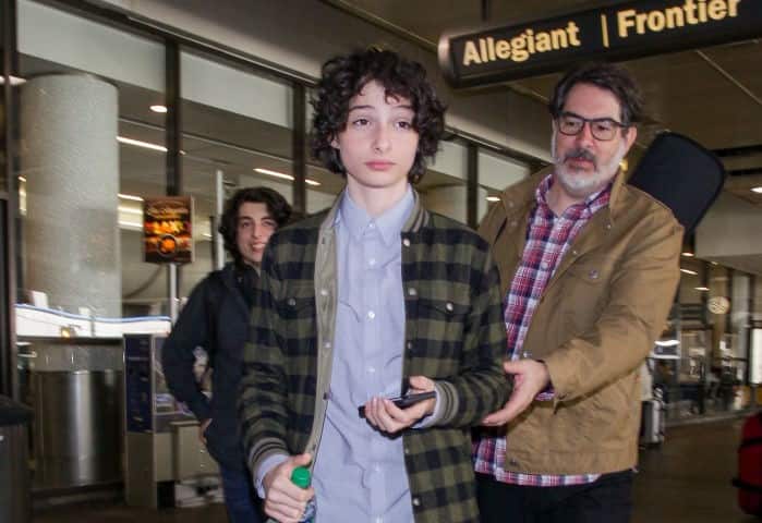 What does Finn Wolfhards dad do for living?