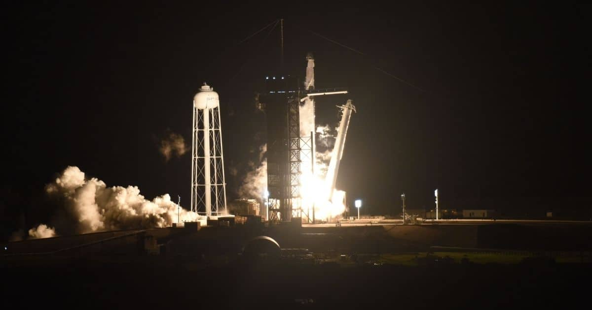 SpaceX launch: 4 astronauts take off in Falcon 9, head for ISS ...