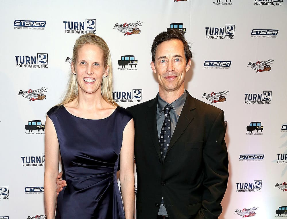 Who is Tom Cavanagh's wife?