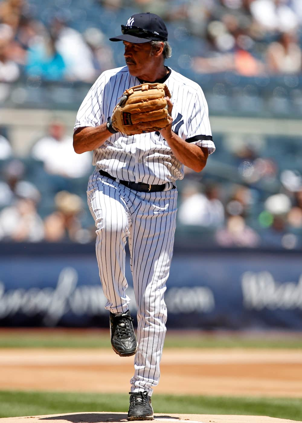 Ron Guidry Candid Photo of Family UPI