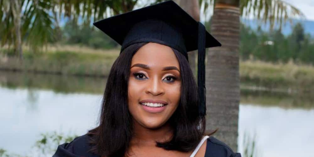 Mzansi Gains Another Graduate After Gorgeous Lady Bags Social Worker Degree