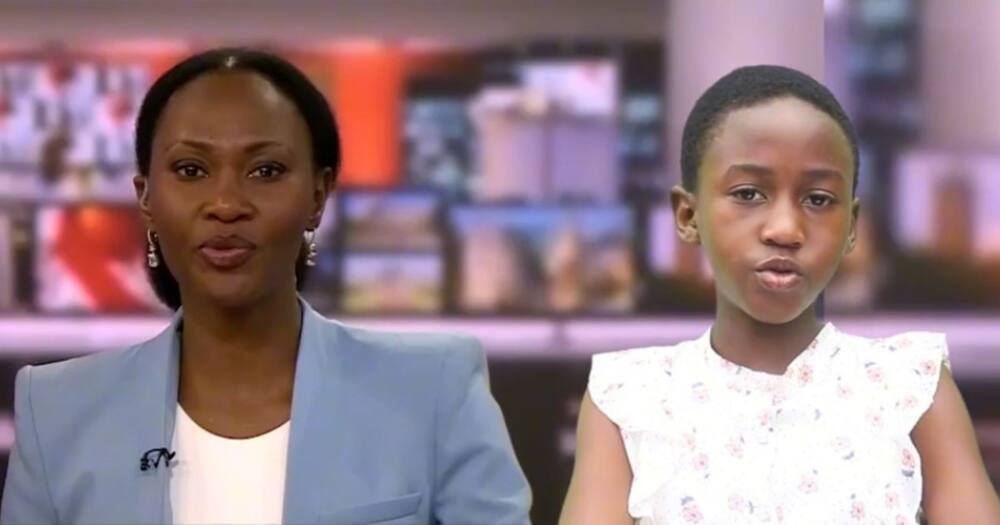 A young girl copied a professional news anchor