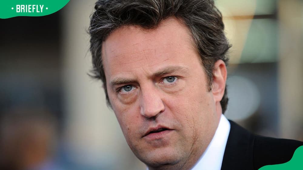 Matthew Perry attending the premiere of 17 Again