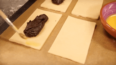Marshmallow pop tarts with chocolate