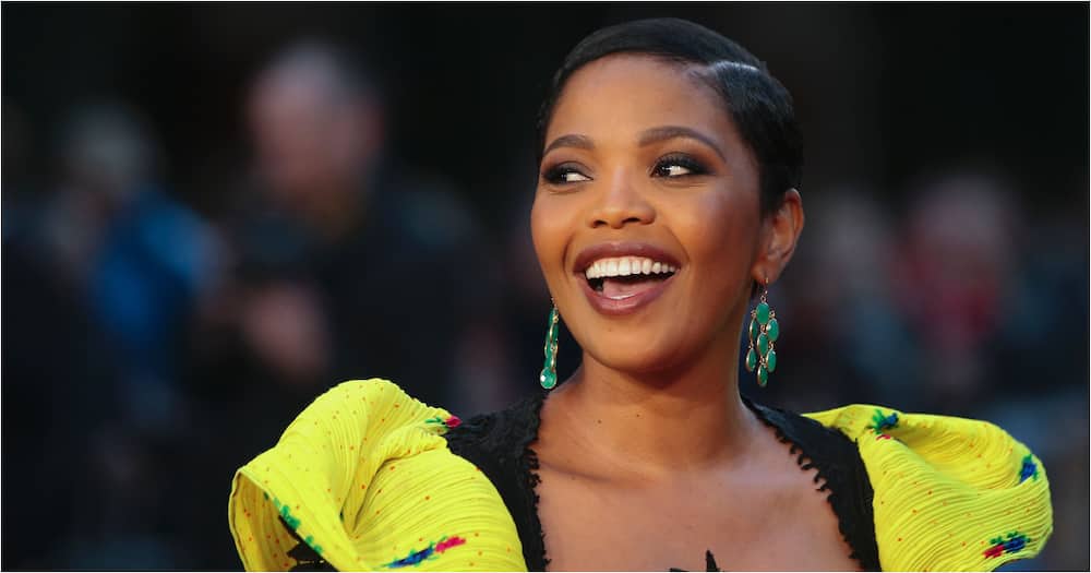 Terry Pheto: The actress posts a selfie and Mzansi goes crazy