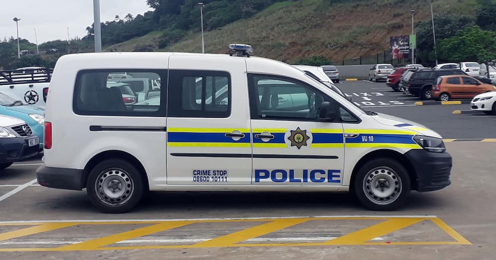 5 Protesting Female Eff Members Arrested Outside Police Station