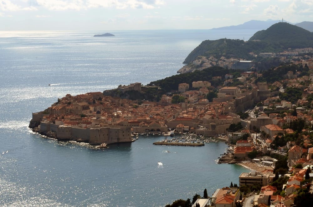 The dissolution of Yugoslavia left Dubrovnik, the jewel of Croatia's Adriatic coastline, cut off from most of the country by a sliver of Bosnian territory