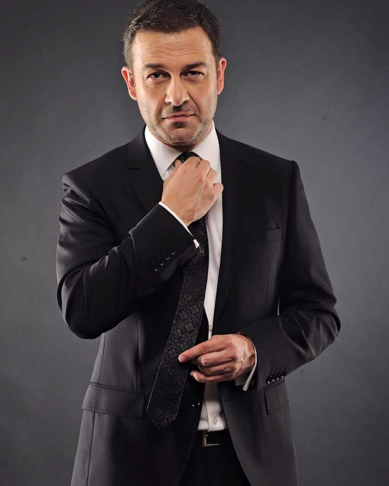 Murat Aygen as Tanju Korman