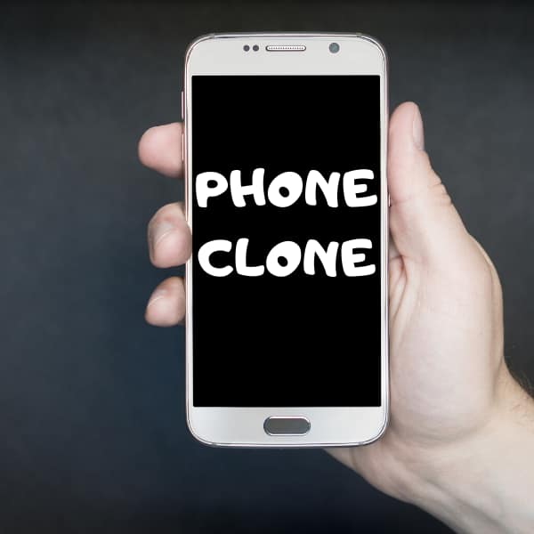 Почему в программе phone clone только старый телефон