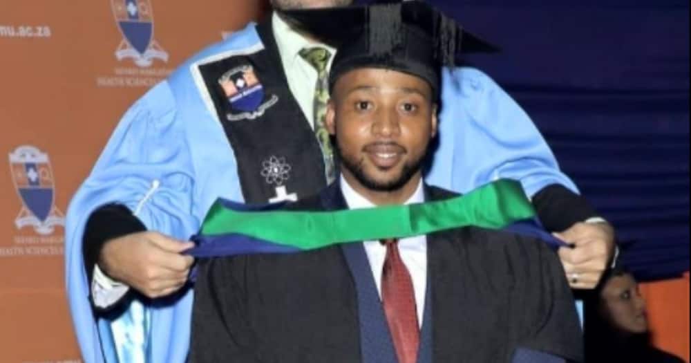 ‘Mama, I Made It’: Man Celebrates Bagging His Master’s Degree, Mzansi inspired