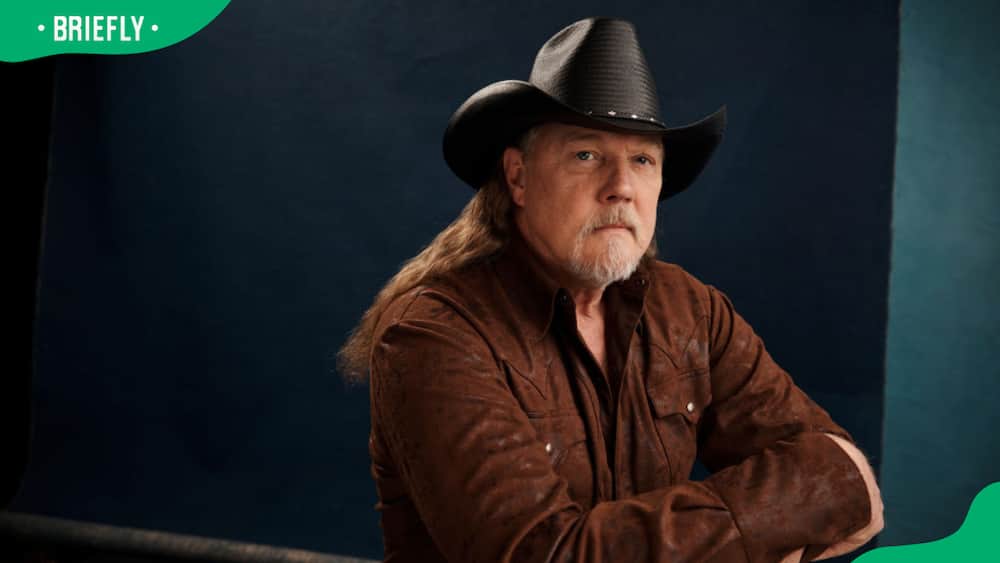 What happened to Julie Lauren Curtis, Trace Adkins' ex wife? Briefly