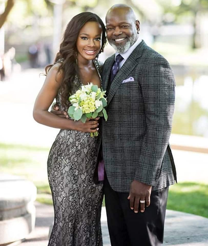 Emmitt Smith’s net worth, age, children, spouse, stats, retirement