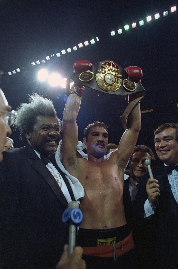 This historic day: Gerrie Coetzee wins world heavyweight title