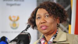 Parents can relax, schools will not vaccinate pupils says Minister of Basic Education Angie Motshekga
