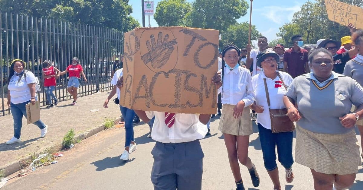 Hoërskool Jan Viljoen Students Speak Out About Racism At School ...