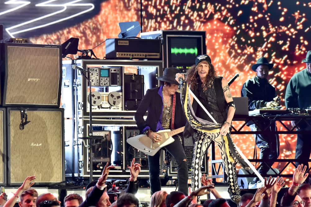 ST and son, Taj Monroe Tallarico  Steven tyler aerosmith, Steven