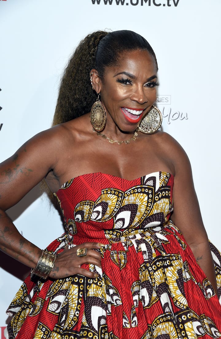 Adrienne Joi Johnson bio and facts 10 things you ought to know about