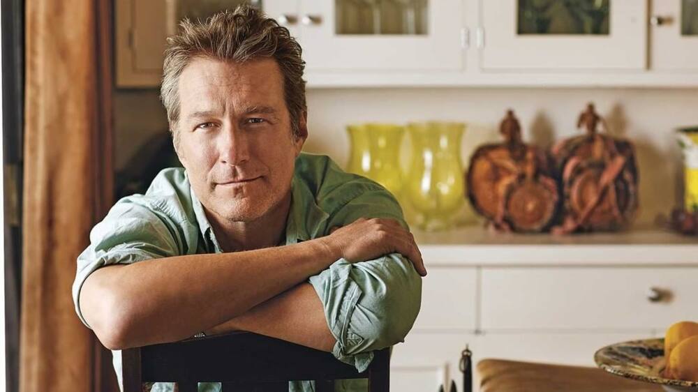 John Corbett bio: age, height, pictures, net worth, is he ...