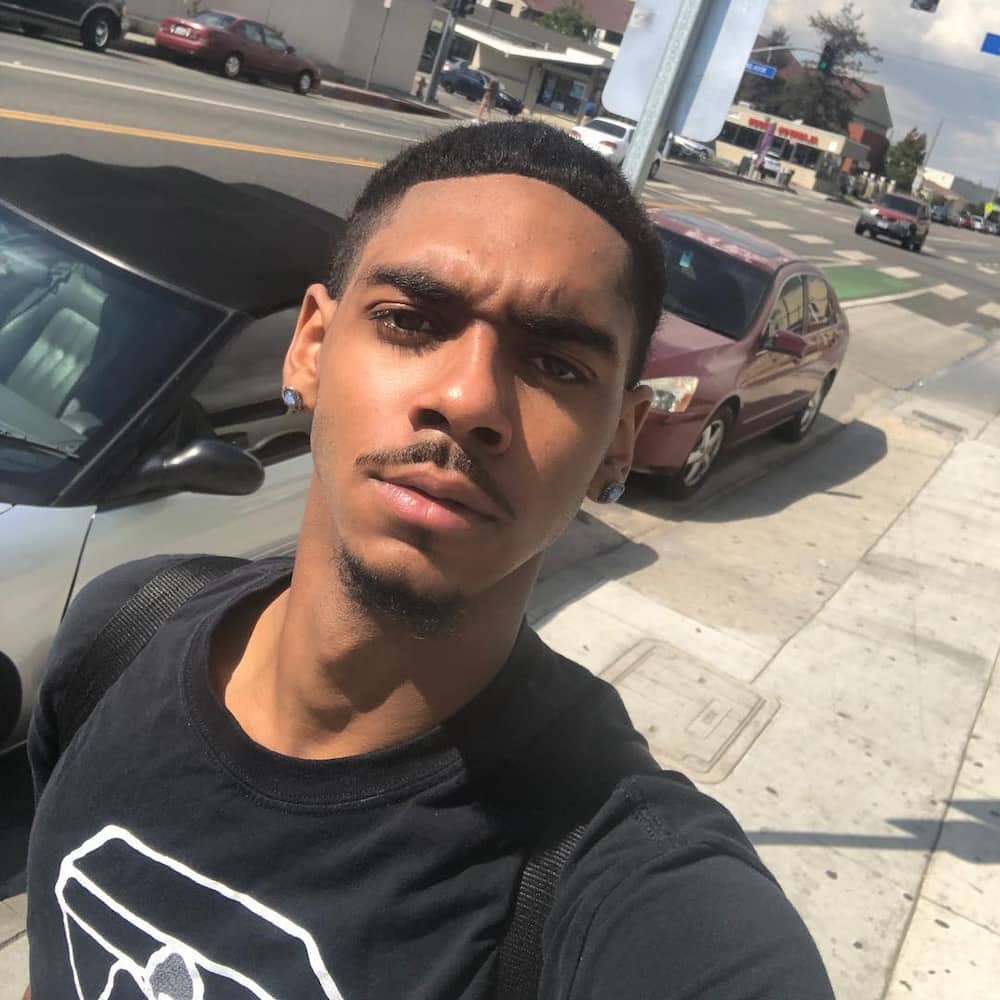 Snoop Dogg's Son Exploring The Legacy Of Julian Broadus