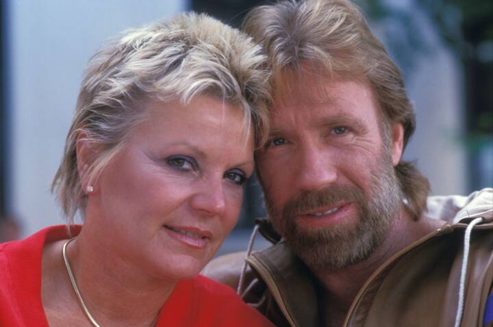 Who is Dianne Holechek, Chuck Norris' ex-wife? Everything to know ...