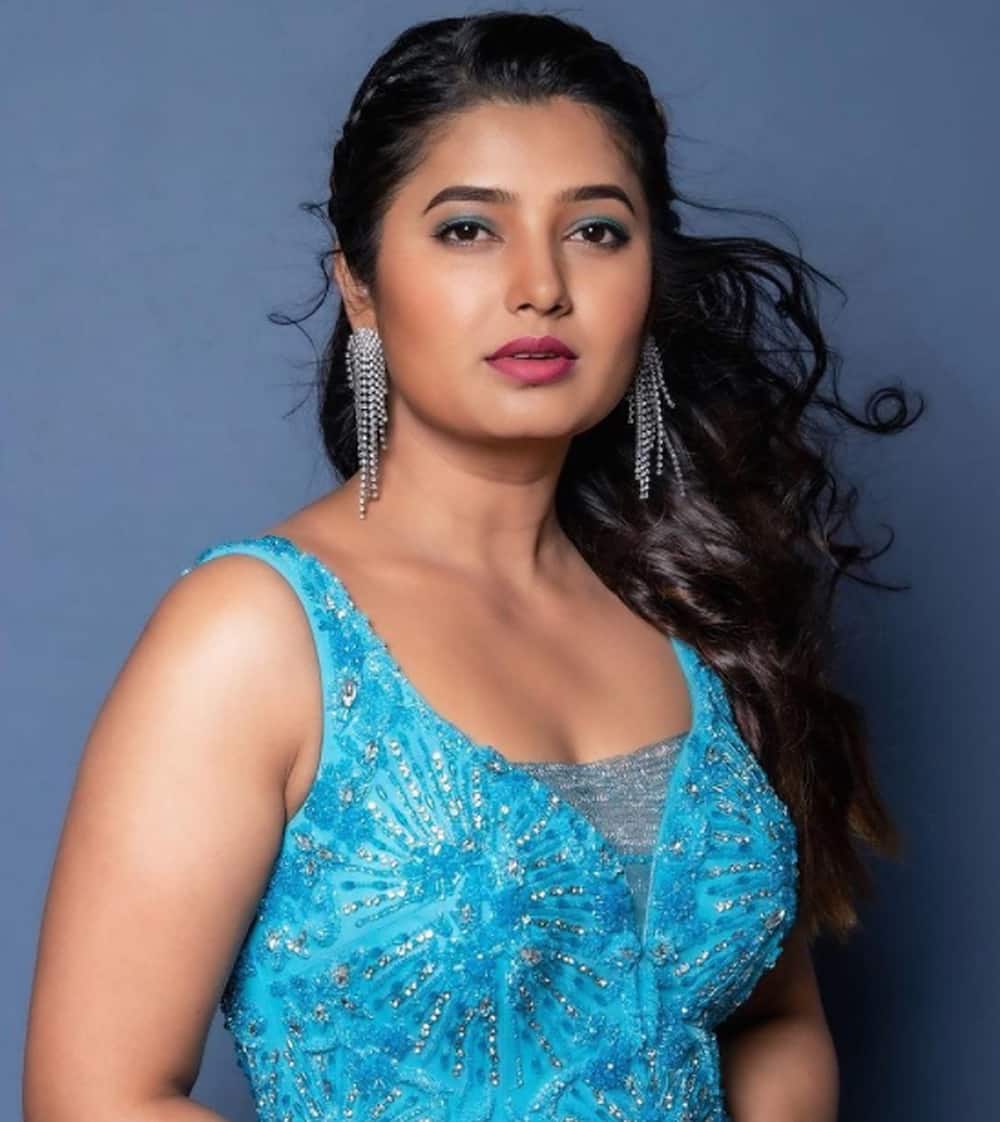 1000px x 1122px - Who is Prajakta Mali? Age, daughter, spouse, movie list, profiles, net  worth - Briefly.co.za