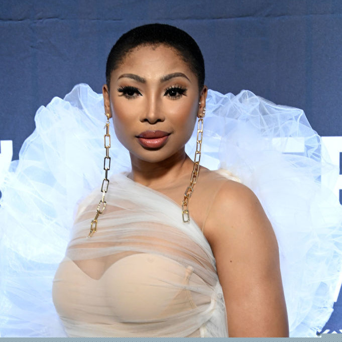 Enhle Mbali Mlotshwa avatar
