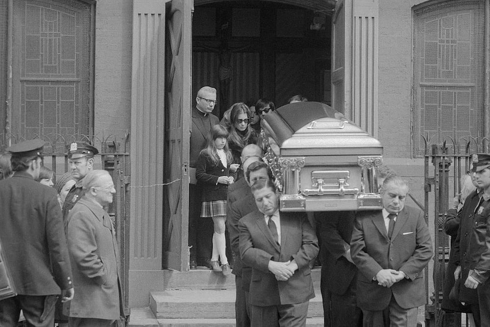 Joe Gallo bio: mob, wife, children, siblings, death scene, place of burial  