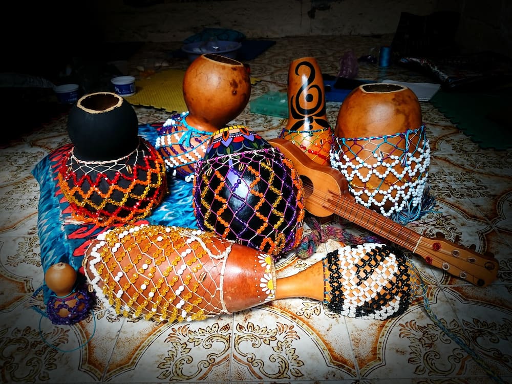 African percussion instruments