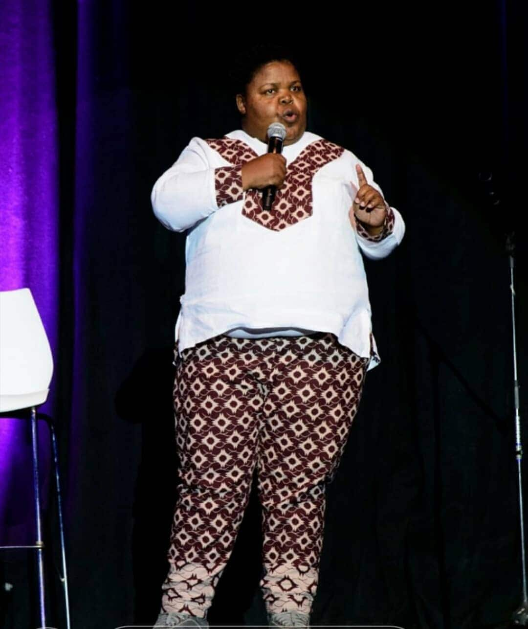 Khanyisa Bunu Bio: Age, Husband, Family, Career, Comedy Special ...