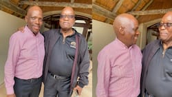 Jacob Zuma hosts another guest at Nkandla, Hlaudi Motsoeneng