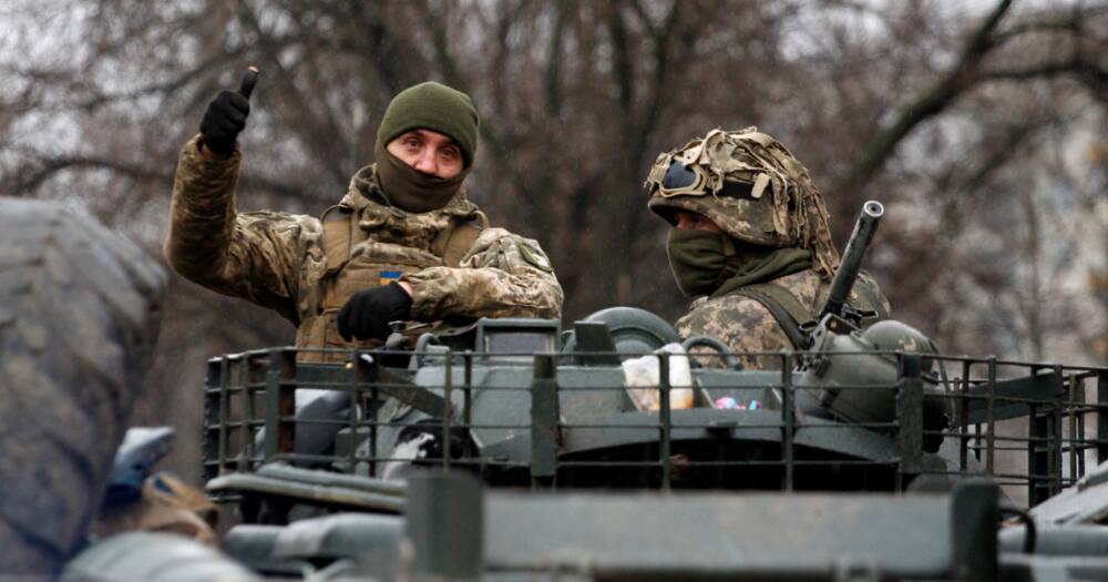 Ukrainian soldiers, using Russian made weapons, defence, Russian military, Soviet Union, NATO, North Atlantic Treaty Organization