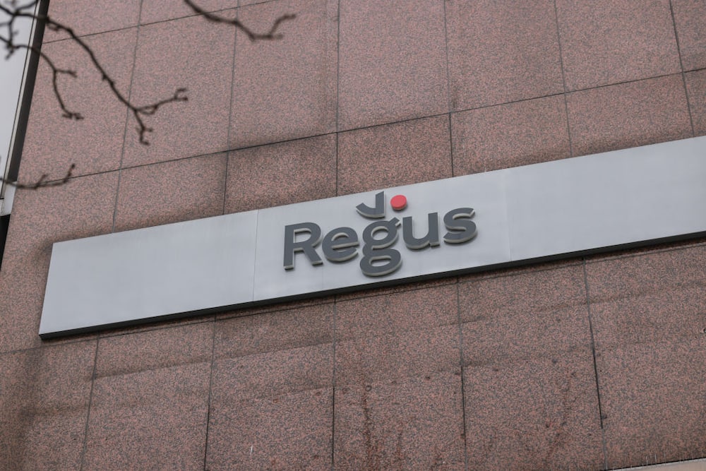 Regus staff review