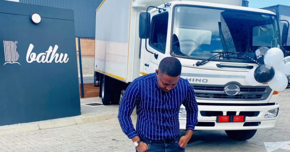 Theo Baloyi of Bathu Sneakers Buys a Truck, Proudly Celebrates Online