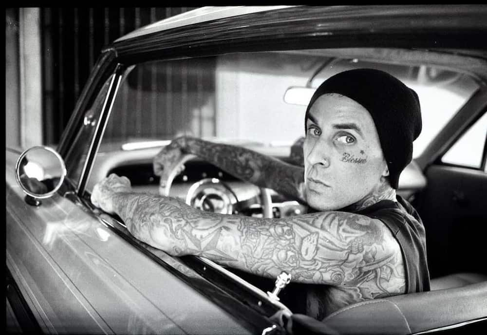 Drummer Travis Barker is dating the Kardashians - Hottest gossip