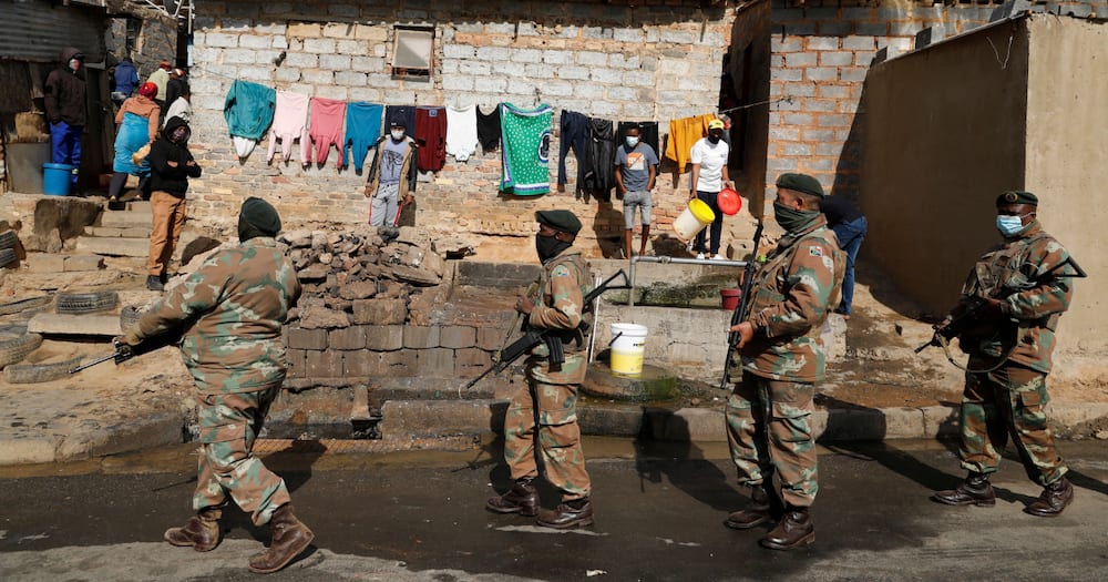 SANDF, 70 000 soldiers, deployment, KwaZulu-Natal, Gauteng, unrest, violent protest