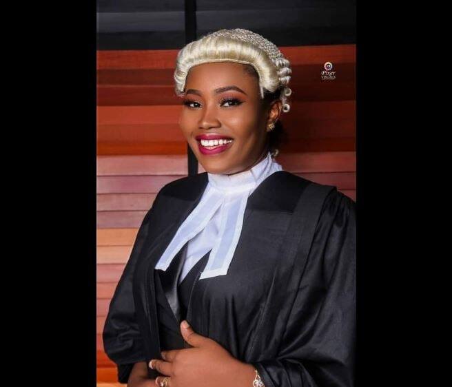 Beautiful Nigerian lady bags 1st class from Law school (photos)