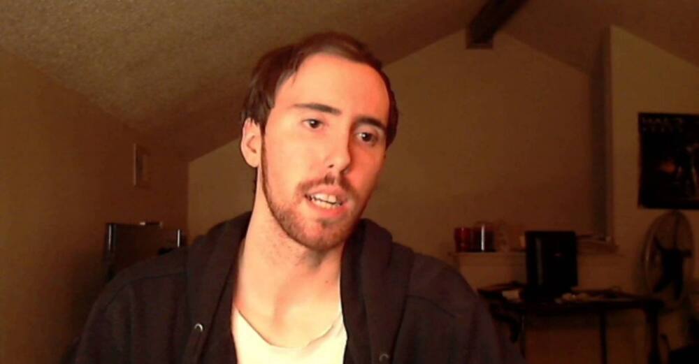 Asmongold net worth 2021