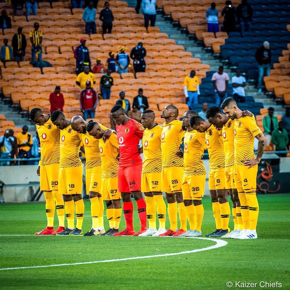 Kaizer Chiefs logo, jerseys, sponsors, coaches, players ...