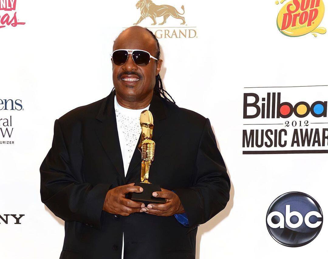 Is Stevie Wonder Blind? Little Known Facts About The Singer-songwriter ...