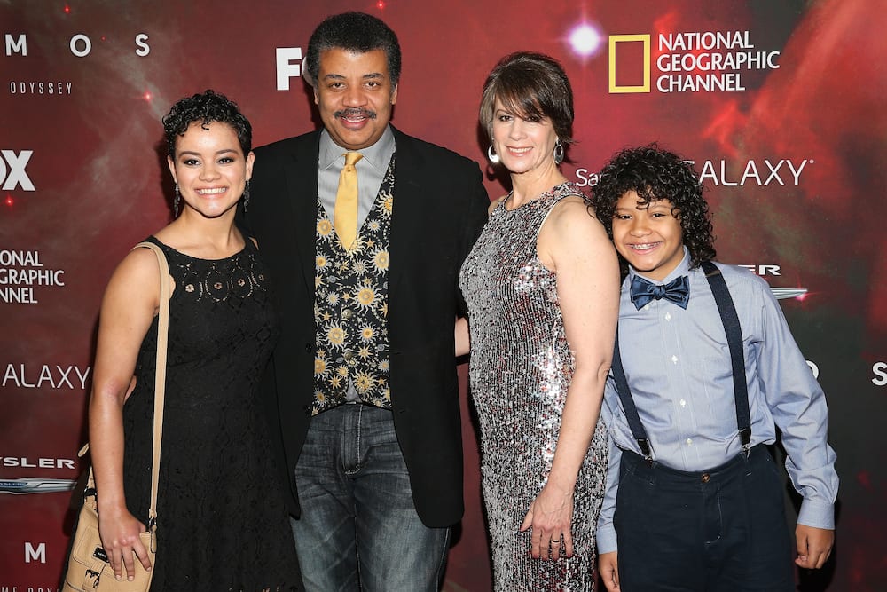 Neil Degrasse Tysons Net Worth Age Children Wife Education Tv