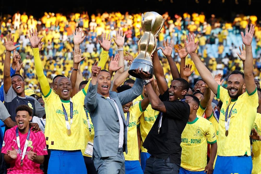 Roc Nation Sports International on X: 🏆 𝐂𝐇𝐀𝐌𝐏𝐈𝐎𝐍𝐒 🏆 Mamelodi  Sundowns come from behind to win the first-ever African Football League!  Congratulations, @Masandawana 💛 #AFL